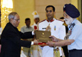 President honours veterans of 1965 war on its golden jubilee
